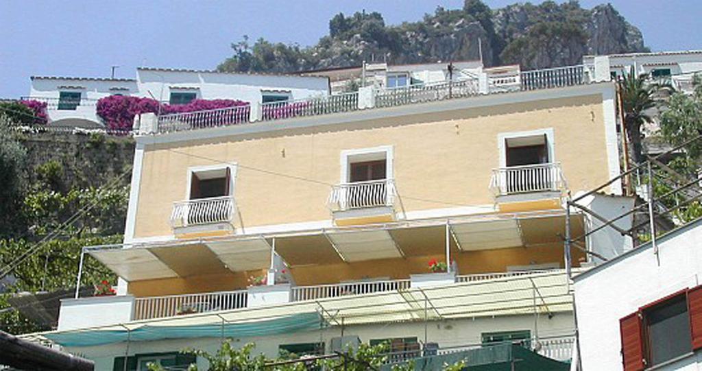 Ludovica Tipo C Apartment Positano Phòng bức ảnh